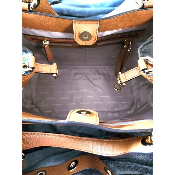 Michael Kors Brooklyn Ladies Large Brown Canvas Satchel Bag - Picture 15 of 16